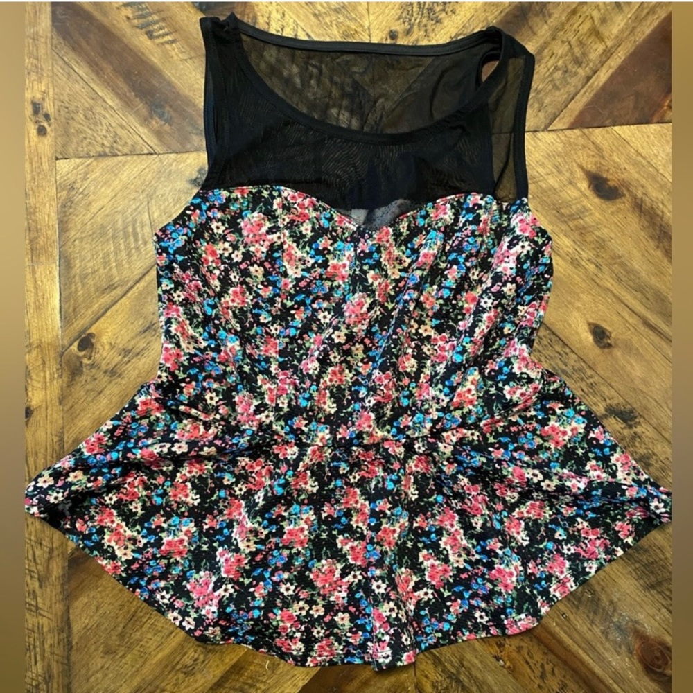 Xhilaration blouse size small
